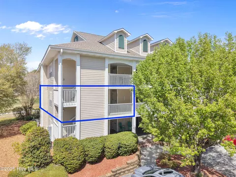3350 Club Villas Dr # 903, Southport, NC 28461