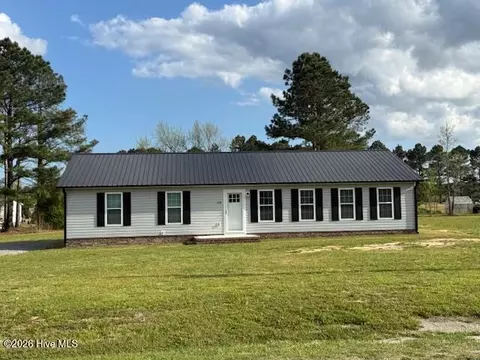 729 Tracy Rd, Deep Run, NC 28525