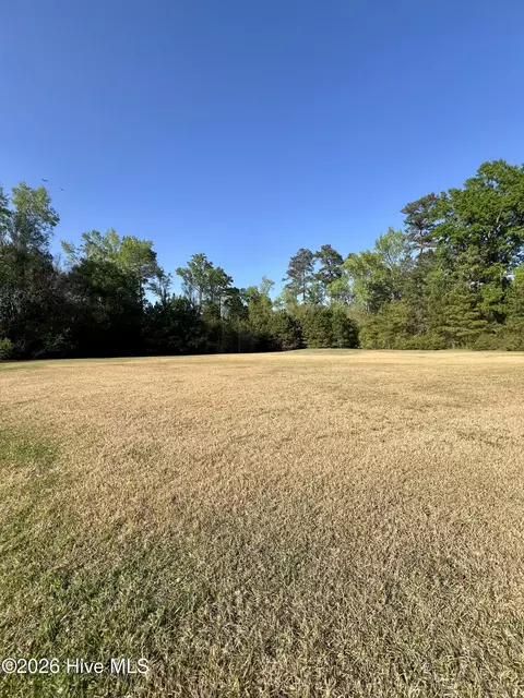 659 Evergreen Street, Whiteville, NC 28472