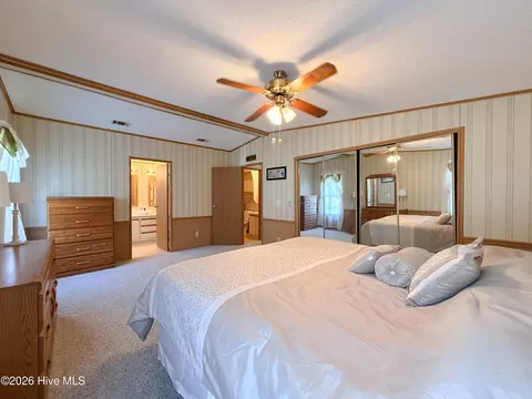 719 Nautical Ct, Hampstead, NC 28443 photo 30