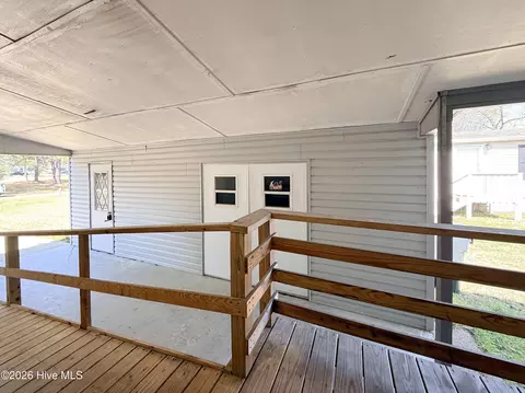 719 Nautical Ct, Hampstead, NC 28443 photo 50
