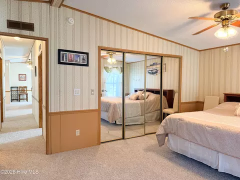 719 Nautical Ct, Hampstead, NC 28443 photo 33