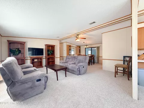 719 Nautical Ct, Hampstead, NC 28443 photo 8