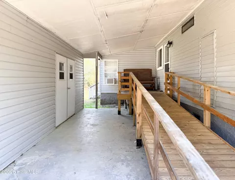 719 Nautical Ct, Hampstead, NC 28443 photo 49