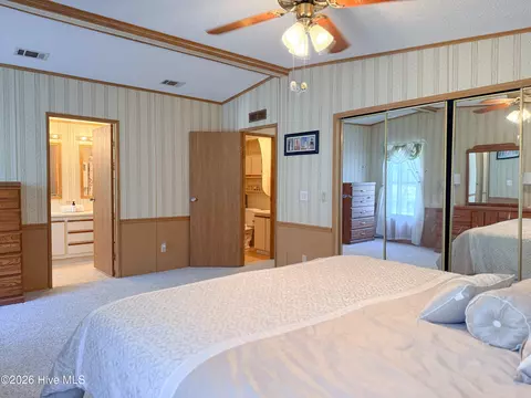 719 Nautical Ct, Hampstead, NC 28443 photo 34