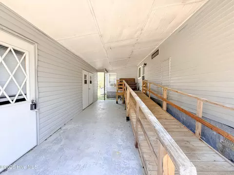 719 Nautical Ct, Hampstead, NC 28443 photo 48