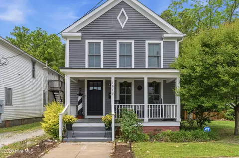 1015 N Craven St, New Bern, NC 28560