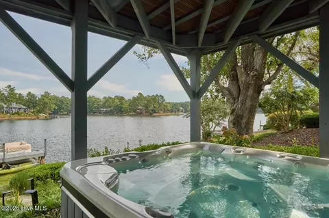 Exterior - 4 Westlake Pointe Dr, Pinehurst, NC 28374 photo 2 of 2