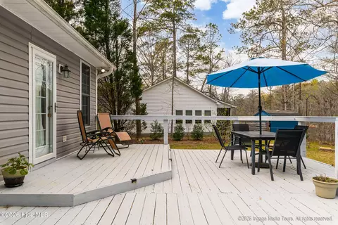 Exterior - 109 Deep Creek Rd, Chocowinity, NC 27817 photo 6 of 11