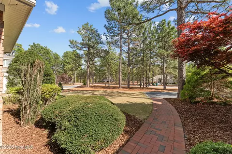 Exterior - 46 Abbottsford Dr, Pinehurst, NC 28374 photo 7 of 16
