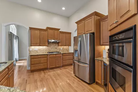 Kitchen - 46 Abbottsford Dr, Pinehurst, NC 28374 photo 2 of 3