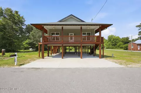 303 E Jones St, Trenton, NC 28585