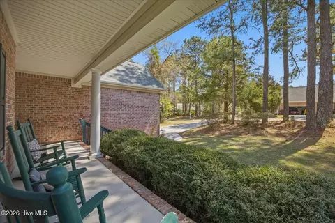 Exterior - 105 E Sanderling Cir, Hampstead, NC 28443 photo 2 of 6