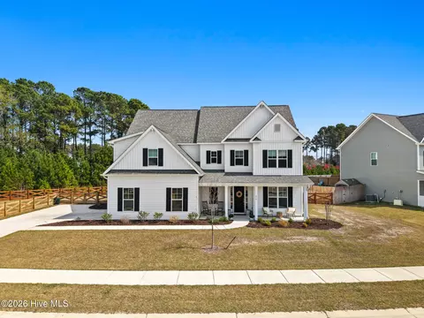 479 Northern Pintail Pl, Hampstead, NC 28443