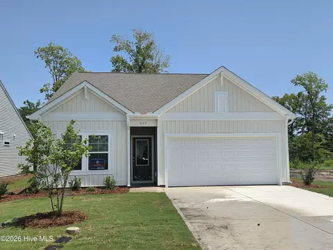846 Schoolfield Dr, Sneads Ferry, NC 28460