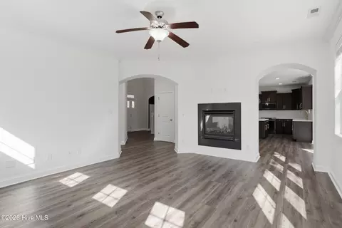 Living - 120 N Brig Dr, Hampstead, NC 28443 photo 2 of 4