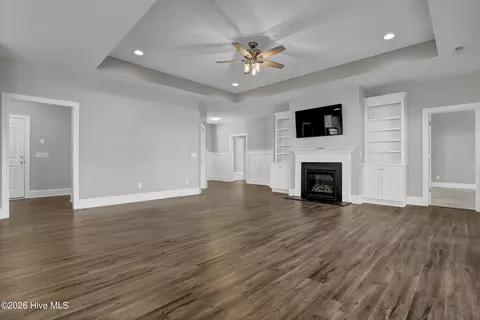 Living - 291 Arden Dr, Hampstead, NC 28443 photo 2 of 4