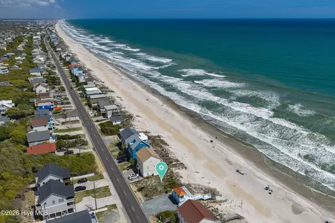 2118 S Shore Dr, Surf City, NC 28445