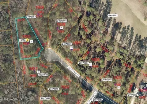 47 Ridgeland St, Pinehurst, NC 28374