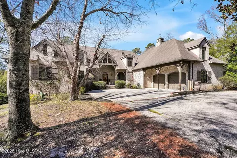 1401 Futch Creek Rd, Wilmington, NC 28411