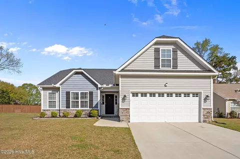 5808 Sagebrush Dr, Greenville, NC 27858