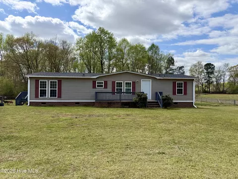 6444 Chadwick Rd, Elm City, NC 27822