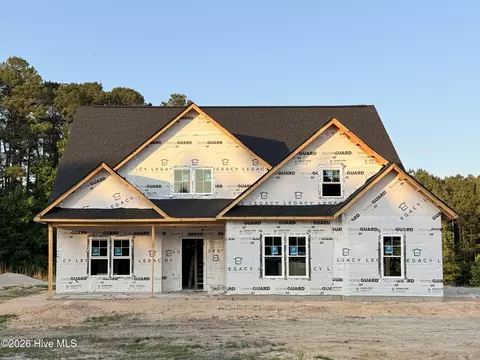 454 James St, Vass, NC 28394