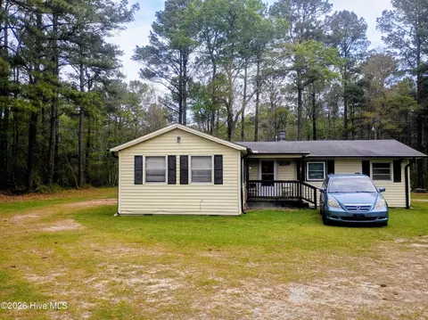 23955 Andrew Jackson Hwy E, Bolton, NC 28423