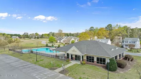 View/Area - 576 Tralee Dr, Smithfield, NC 27577 photo 7 of 9