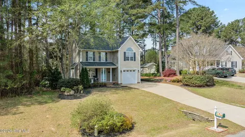 View/Area - 576 Tralee Dr, Smithfield, NC 27577 photo 1 of 9