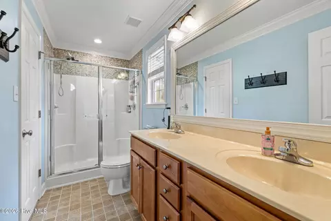 Bath - 576 Tralee Dr, Smithfield, NC 27577 photo 2 of 3