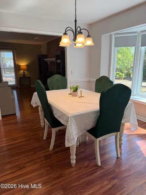 Dining - 380 W Denny Ave, Pinebluff, NC 28373 photo 2 of 3