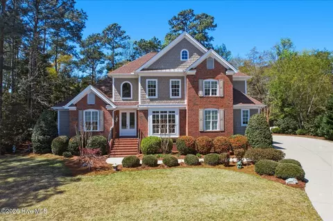 8709 Lake Nona Dr, Wilmington, NC 28411