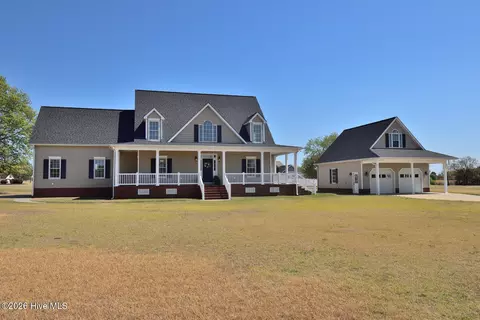 3631 Summer Walk Rd, Rocky Mount, NC 27804