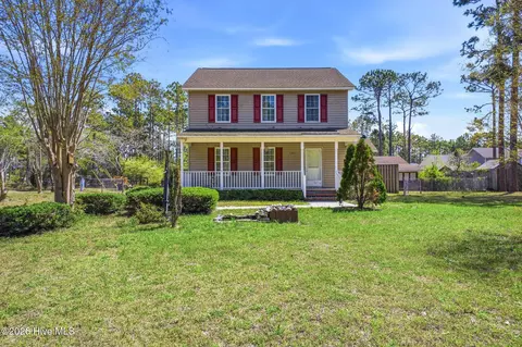 141 Crystal Rd, Southport, NC 28461