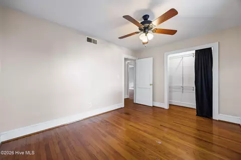 Bedroom - 333 Fifth St, Ayden, NC 28513 photo 3 of 8