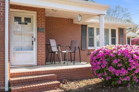 Exterior - 333 Fifth St, Ayden, NC 28513 photo 4 of 7