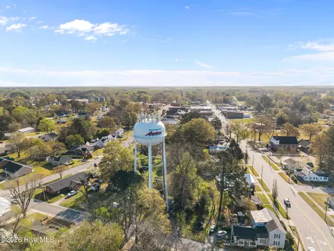 View/Area - 333 Fifth St, Ayden, NC 28513 photo 2 of 7