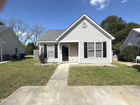 2556 Pond Dr N, Wilson, NC 27896