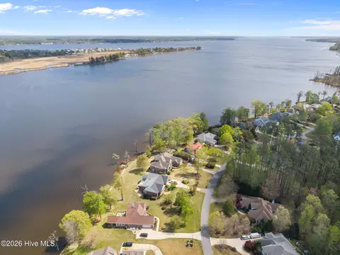 View/Area - 121 Pamlico Ln, Chocowinity, NC 27817 photo 8 of 14