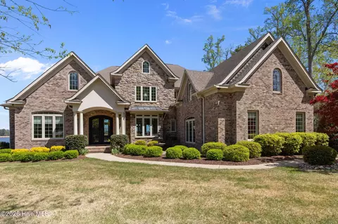Exterior - 121 Pamlico Ln, Chocowinity, NC 27817 photo 3 of 15