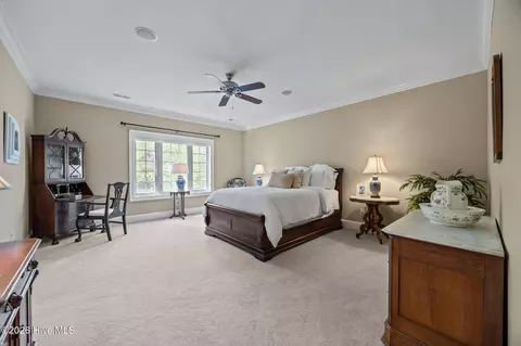 Bedroom - 121 Pamlico Ln, Chocowinity, NC 27817 photo 5 of 11