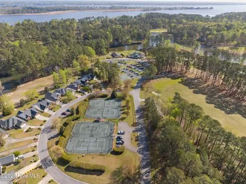 View/Area - 121 Pamlico Ln, Chocowinity, NC 27817 photo 2 of 14