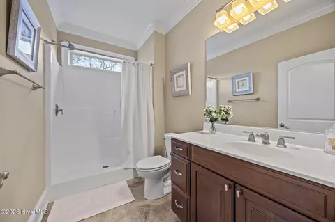 Bath - 121 Pamlico Ln, Chocowinity, NC 27817 photo 8 of 8