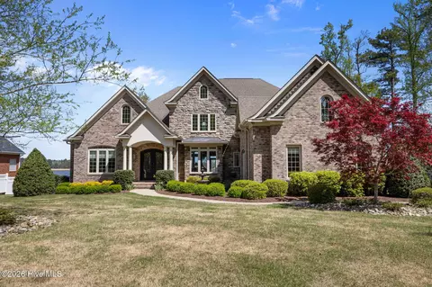 121 Pamlico Ln, Chocowinity, NC 27817