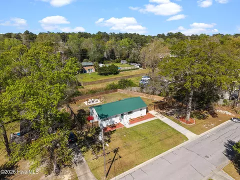 View/Area - 209 Puller Dr, Jacksonville, NC 28540 photo 1 of 4