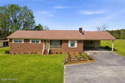 5280 Will Inman Rd, Tabor City, NC 28463