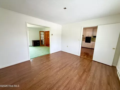 Living - 459 Shell Rd, Atlantic, NC 28511 photo 9 of 9