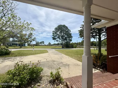 Exterior - 459 Shell Rd, Atlantic, NC 28511 photo 8 of 26