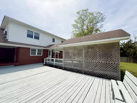 Exterior - 459 Shell Rd, Atlantic, NC 28511 photo 19 of 26